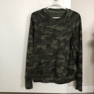 Lululemon Scuba Crew size 10